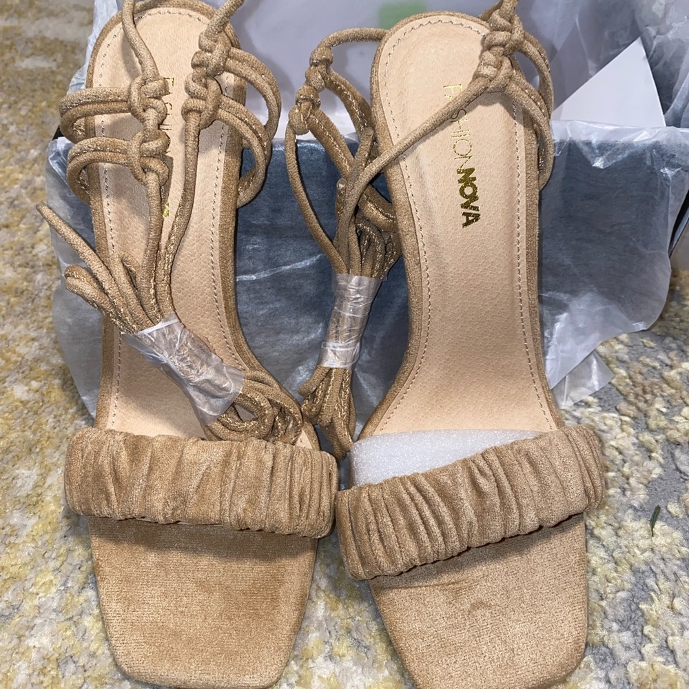 FASHION NOVA NUDE HEELS